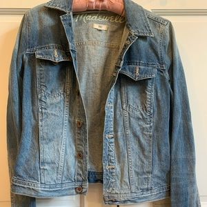 Madewell faded denim jacket size small